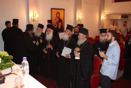 mnhmosyno_ierotheou_ydra_2013_02