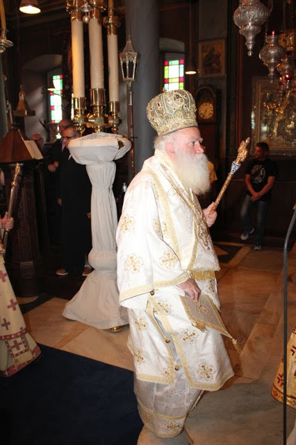 mnhmosyno_ierotheou_ydra_2013_06